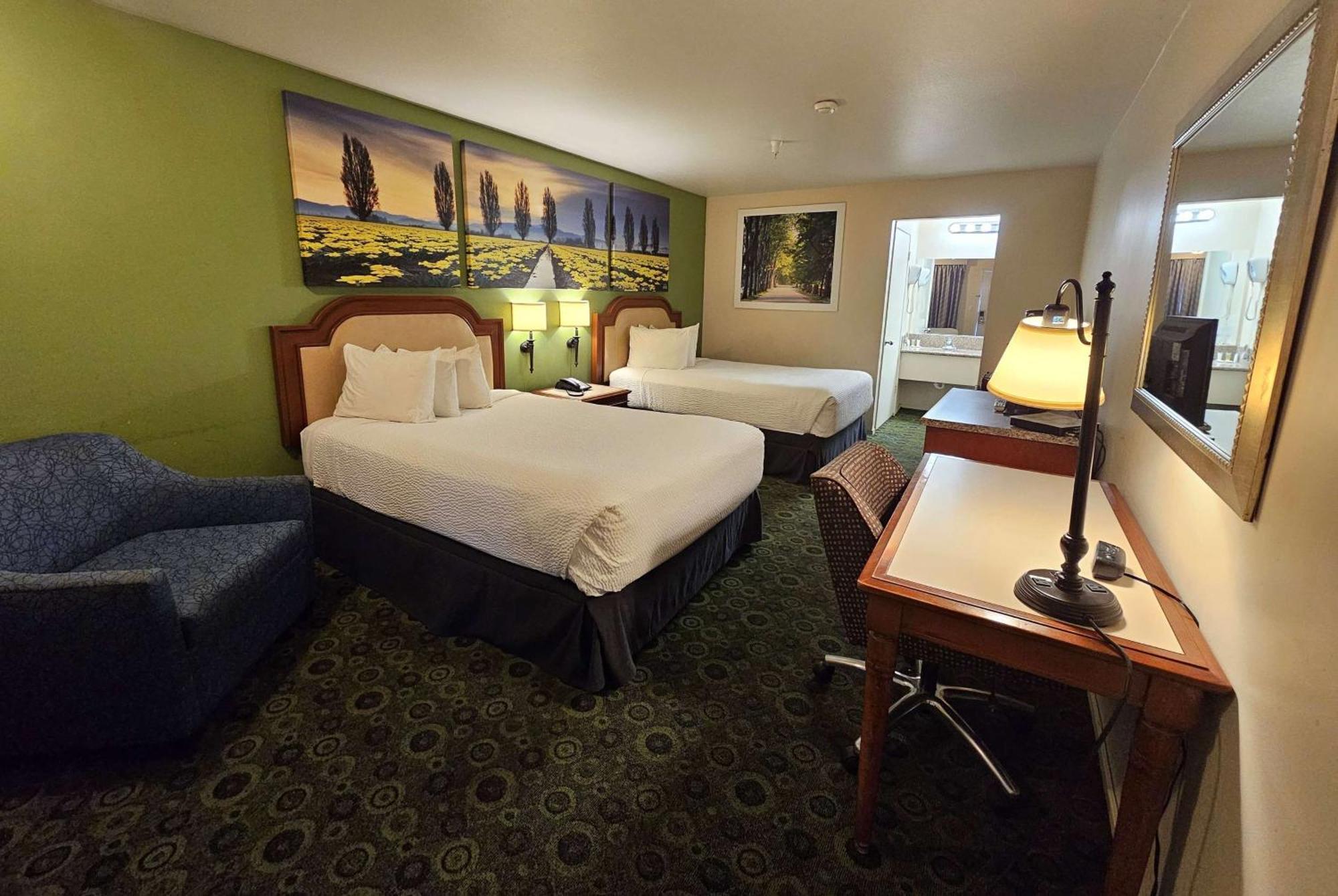 Days Inn By Wyndham Westley Bagian luar foto